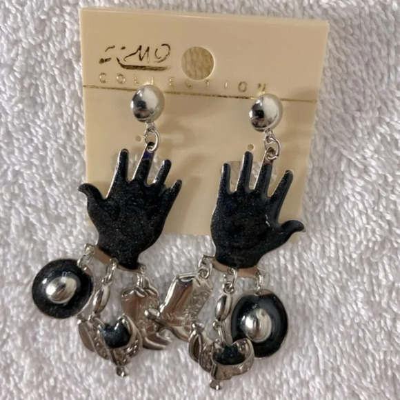 Vintage Black Silver Tone Metal Cowboy Hat Cowboy Boots Saddle Hand Earrings - Picture 4 of 7